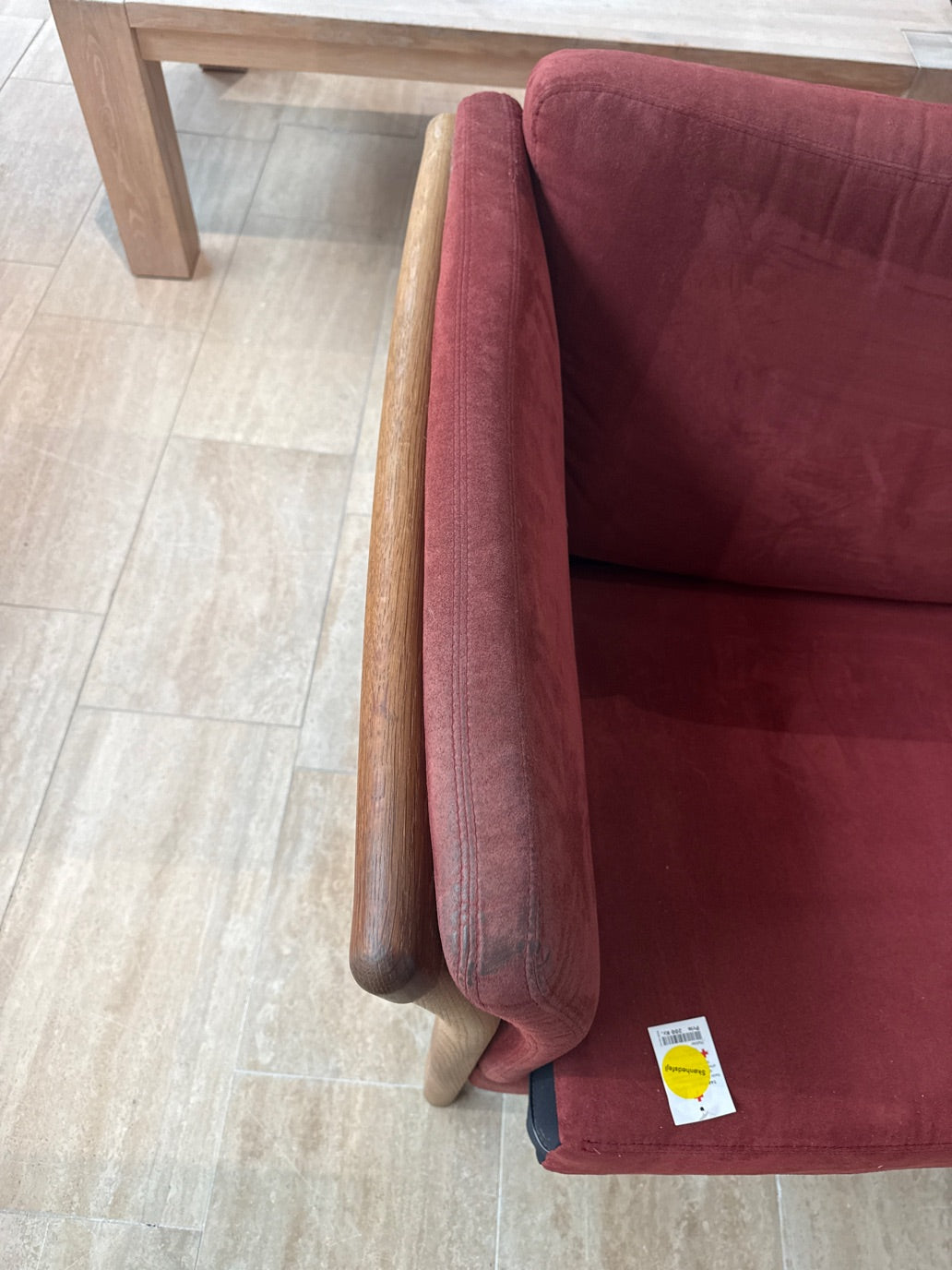 Sofa m. Rødt blød stof
